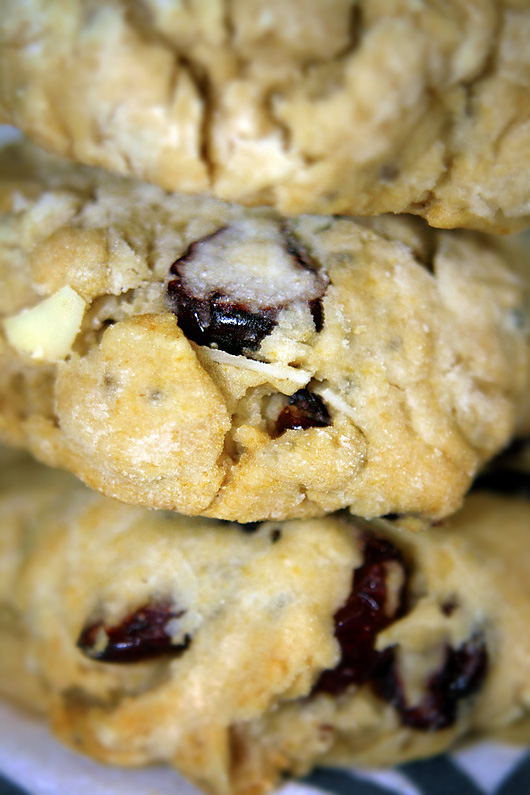 Spelt Cranberry Almond Cookies