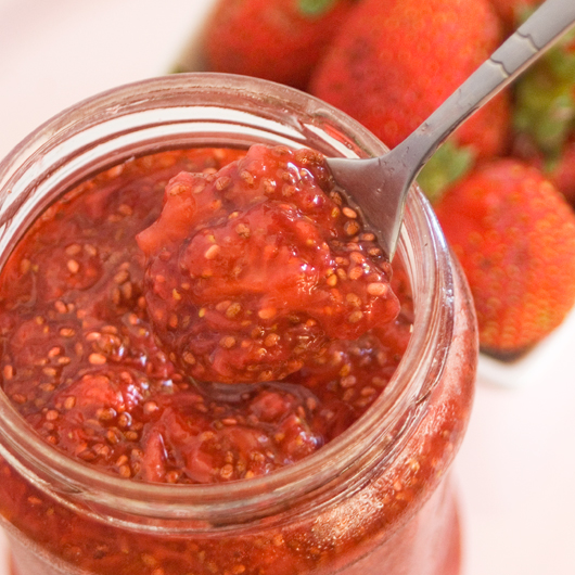 Cheater's Chia Strawberry Jam @OmNomAlly