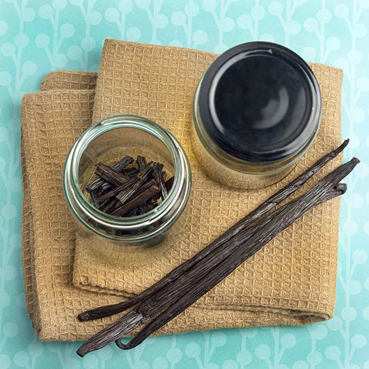 Om Nom Ally - Homemade Vanilla Extract