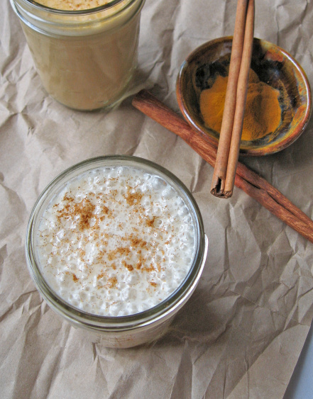 Soothing Spiced Smoothie with Turmeric 