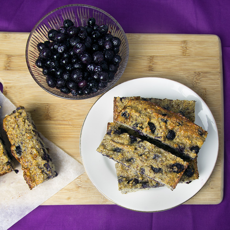 Banana & Blueberry Protein Bars | Om Nom Ally