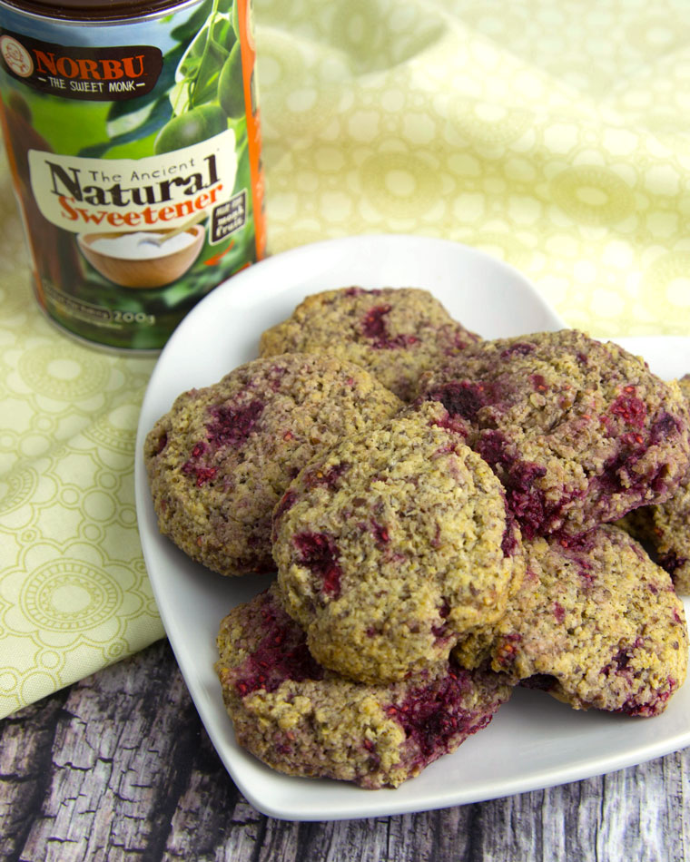 Product Review: Norbu Natural Sweetener + Raspberry Oatbran Cookies OmNomAlly