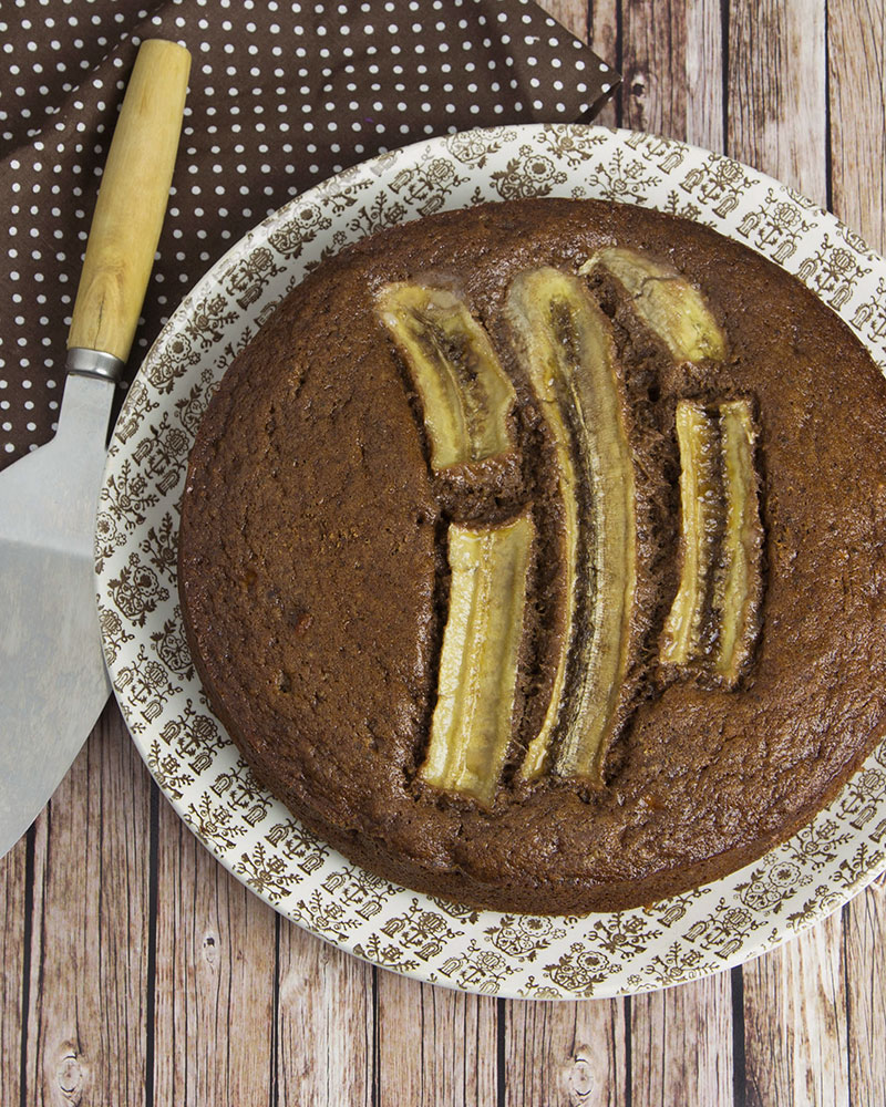 Whole Grain Chocolate Banana Cake with Chocolate Syrup @OmNomAlly