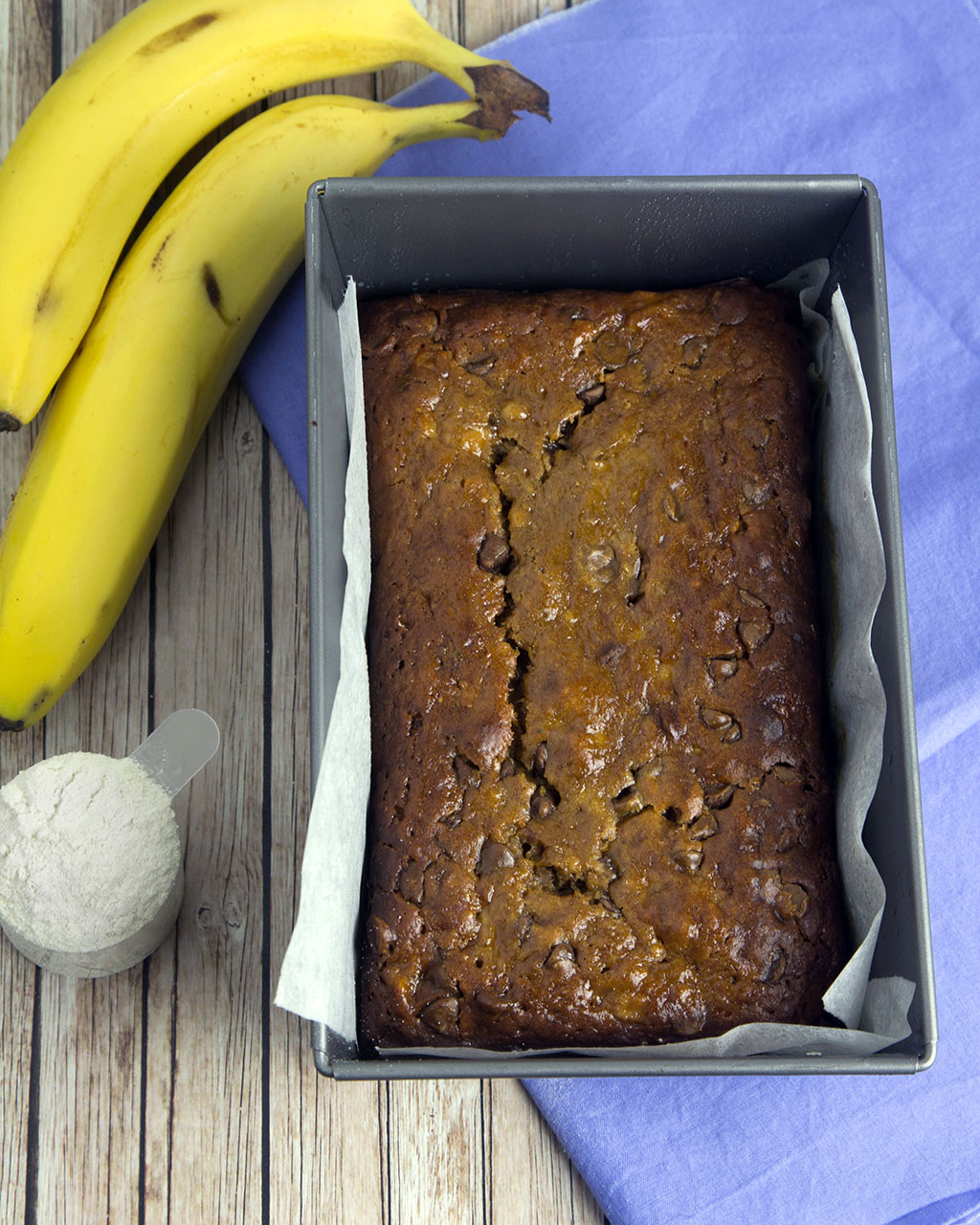 Choc Chip Protein Banana Bread @OmNomAlly