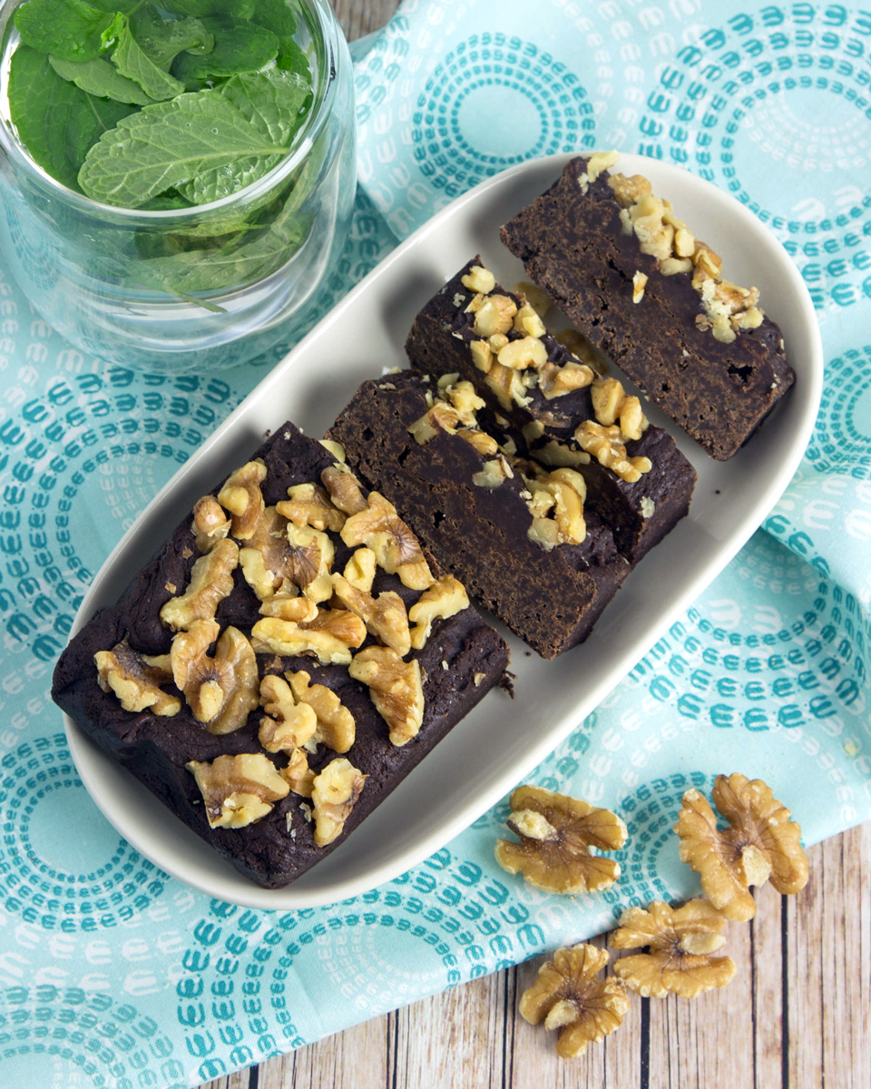 Fresh Mint Cacao Brownies with Walnuts @OmNomAlly-