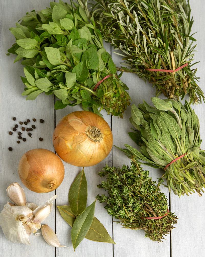 Immune Boosting Garden Herb Stock @OmNomAlly