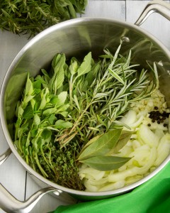 Immune Boosting Garden Herb Stock @OmNomAlly