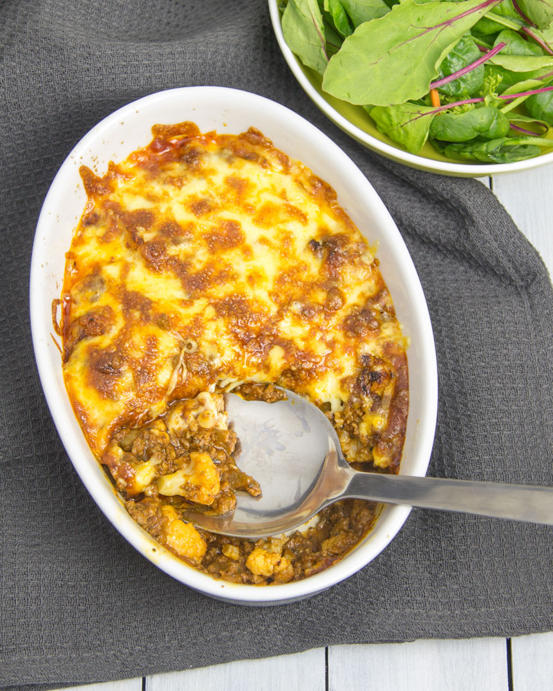 (Make-And-Freeze) Low Carb Beef & Cauliflower 'Pasta' Bake @OmNomAlly