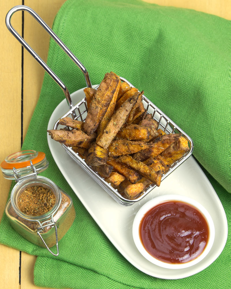 Super Crispy (Baked) Cajun Sweet Potato Fries @OmNomAlly Vegan, Paleo & Gluten-Free!